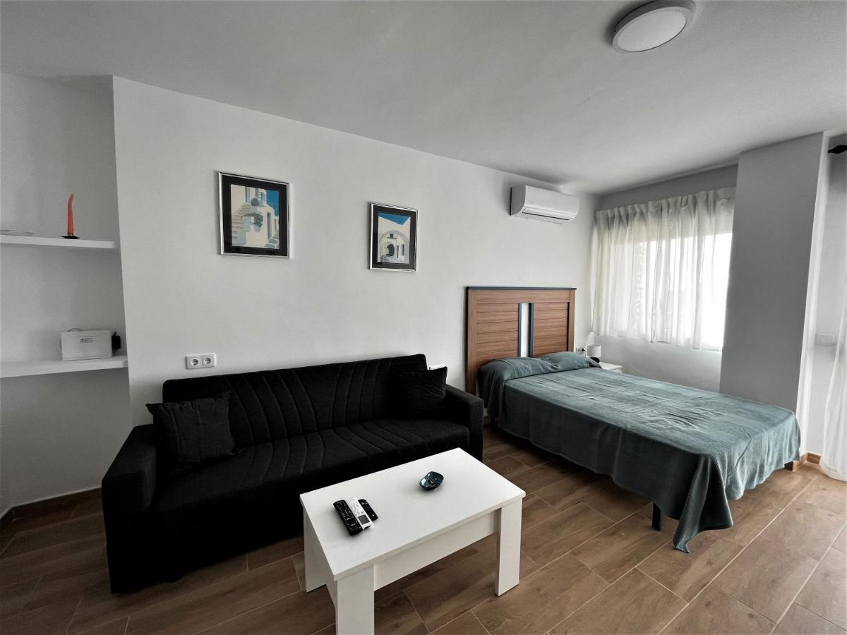 Ver7 - Estudio, Wifi, Fire Stick Amazon, Terraza, Vistas Al Mar, Piscina Torremolinos Eksteriør bilde
